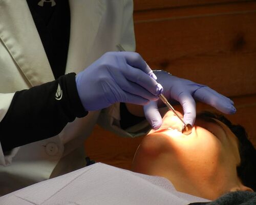 orthodontist-dentist-braces-dental